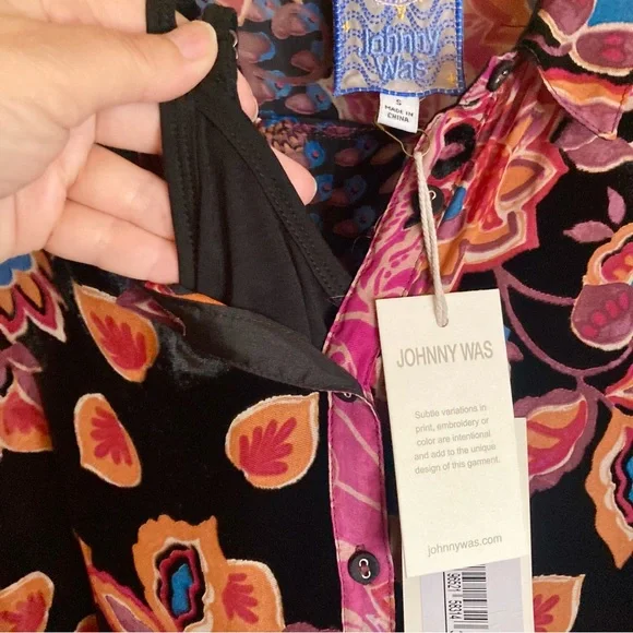 NEW Johnny Was Yrene Burnout Blouse Alvarado w/ Tank Top Velvet Silk Black Sz S - Picture 15 of 16